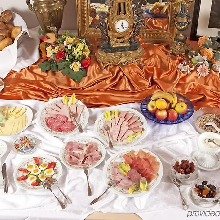 Comfort Frankfurt Airport Hotel 3*