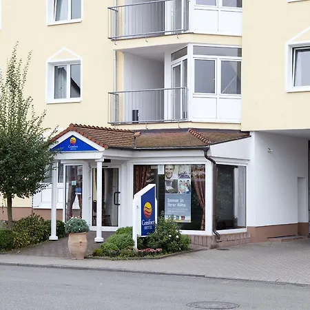 Hotel Comfort Frankfurt Airport 3*