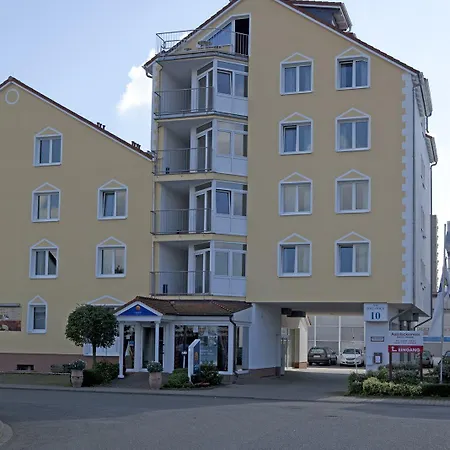 Comfort Frankfurt Airport 3*