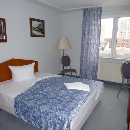 Comfort Frankfurt Airport 3* Francoforte sul Meno