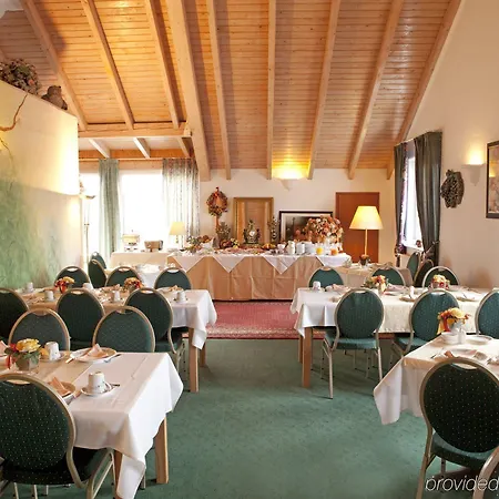 Comfort Frankfurt Airport Hotel 3*