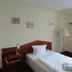 Comfort Frankfurt Airport 3* Frankfurt am Main