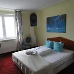 Comfort Frankfurt Airport 3*