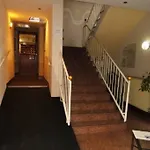 Comfort Frankfurt Airport 3*