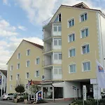 Hotell Comfort Frankfurt Airport 3*